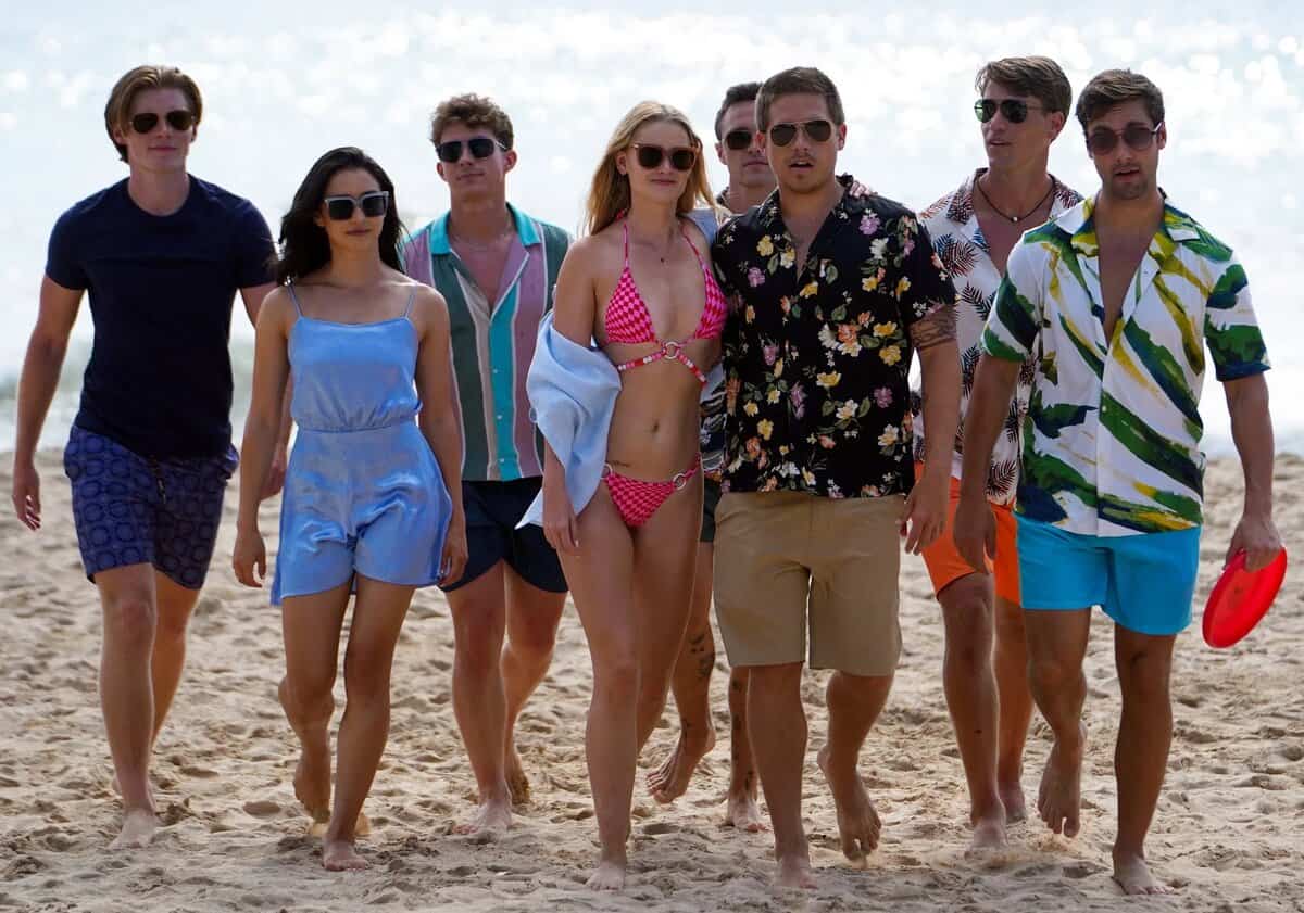 Warmhalten im Dezember: 10 Filme mit Meer und Bademode