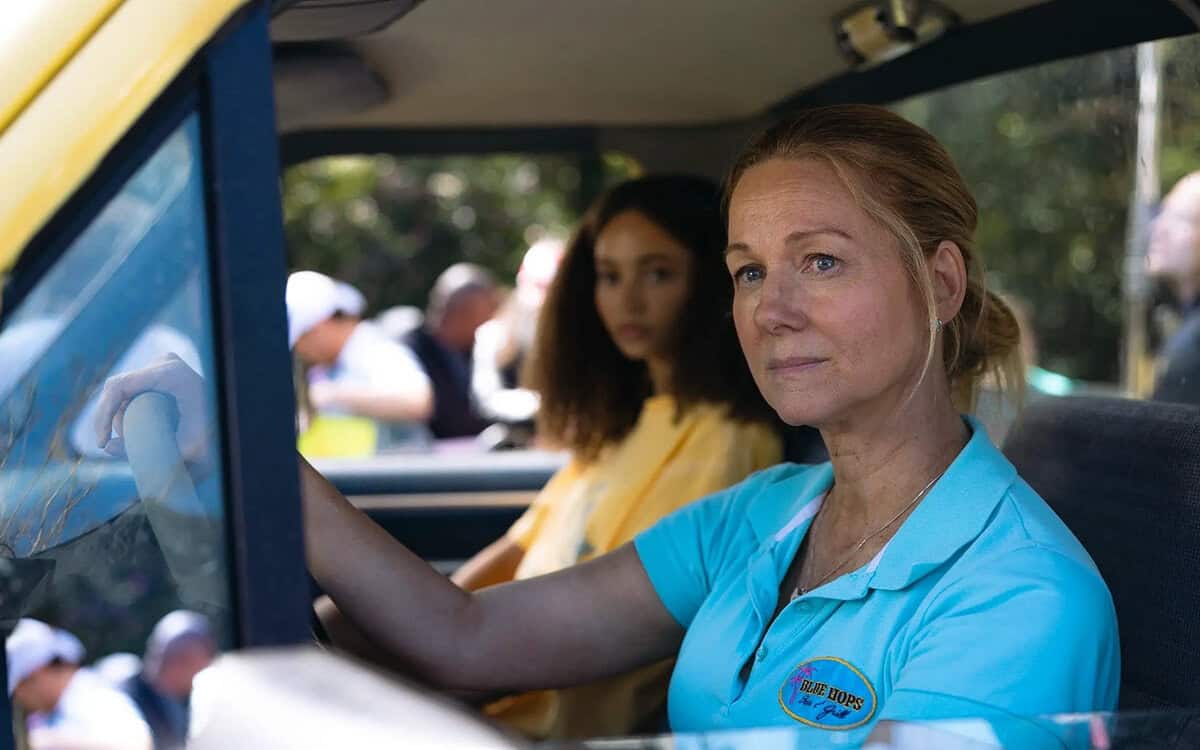 Teenager-Rebellion, seltsame Freundschaften und die Akzeptanz des Unvermeidlichen. Wie ist der Film Sunshine Coast mit Woody Harrelson ausgefallen?