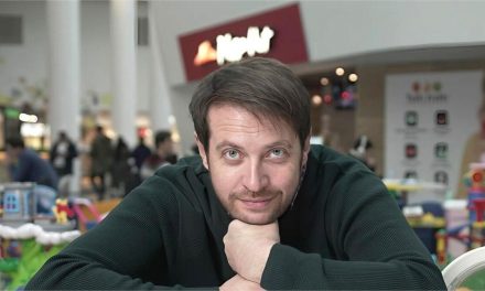 Der Schauspieler Kirill Safonov hat sich über seine Karriere im israelischen Kino geäußert