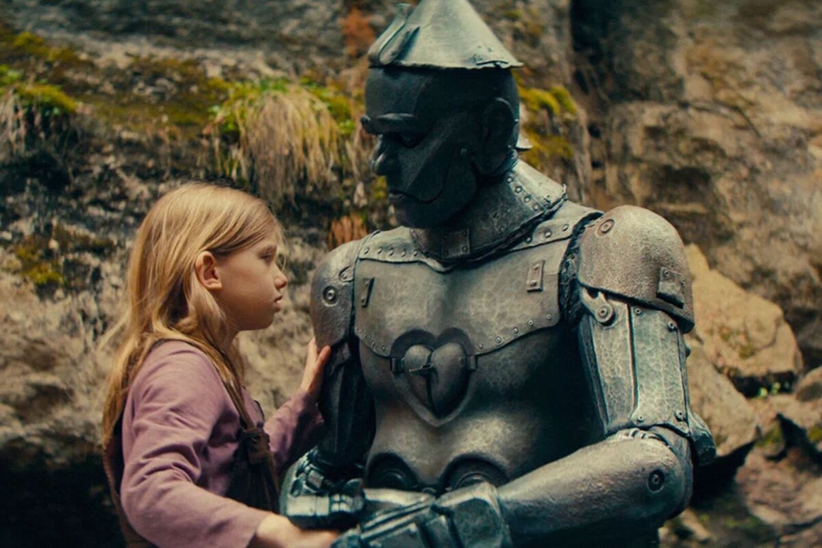 Holiday detox: top 8 new movies for the perfect vacation break