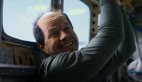 Mark Wahlbergs epische Glatze in „Flight Risk“ enthüllt!