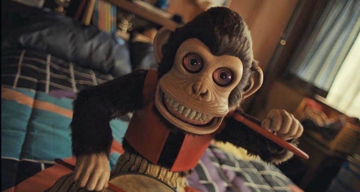 Stephen King begeistert von Osgoode Perkins‘ Film „Obezjana“