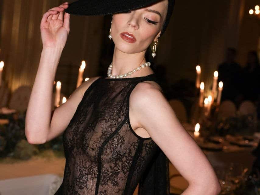 Anya Taylor-Joy: Vintage-Mode verzaubert Paris