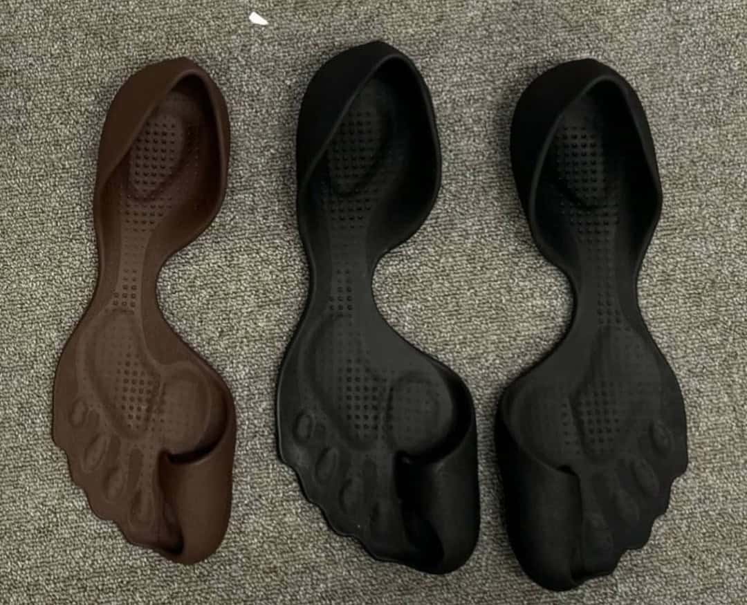 Immer verrückter, oder die neuen Schuhe von Balensiaga.
