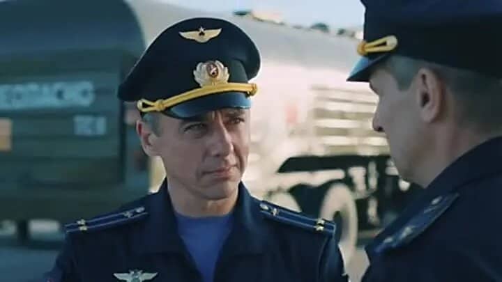 Warum können wir uns nicht auf die Bewertungen der beliebten Website FilmPoisk konzentrieren?