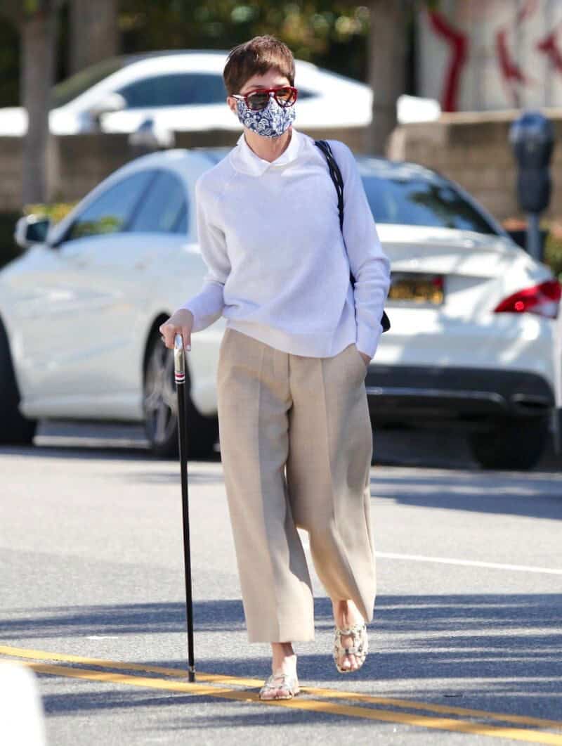 Das Gegenteil: Wie Selma Blair gegen Multiple Sklerose kämpft und gleichzeitig die Modewelt erobert