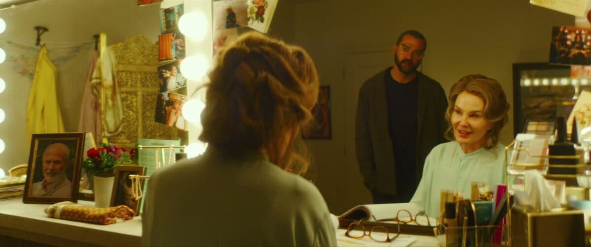 Vergessenheit ist schlimmer als der Tod. Sehen Sie den Film The Great Lillian Hall über eine an Demenz erkrankte Schauspielerin