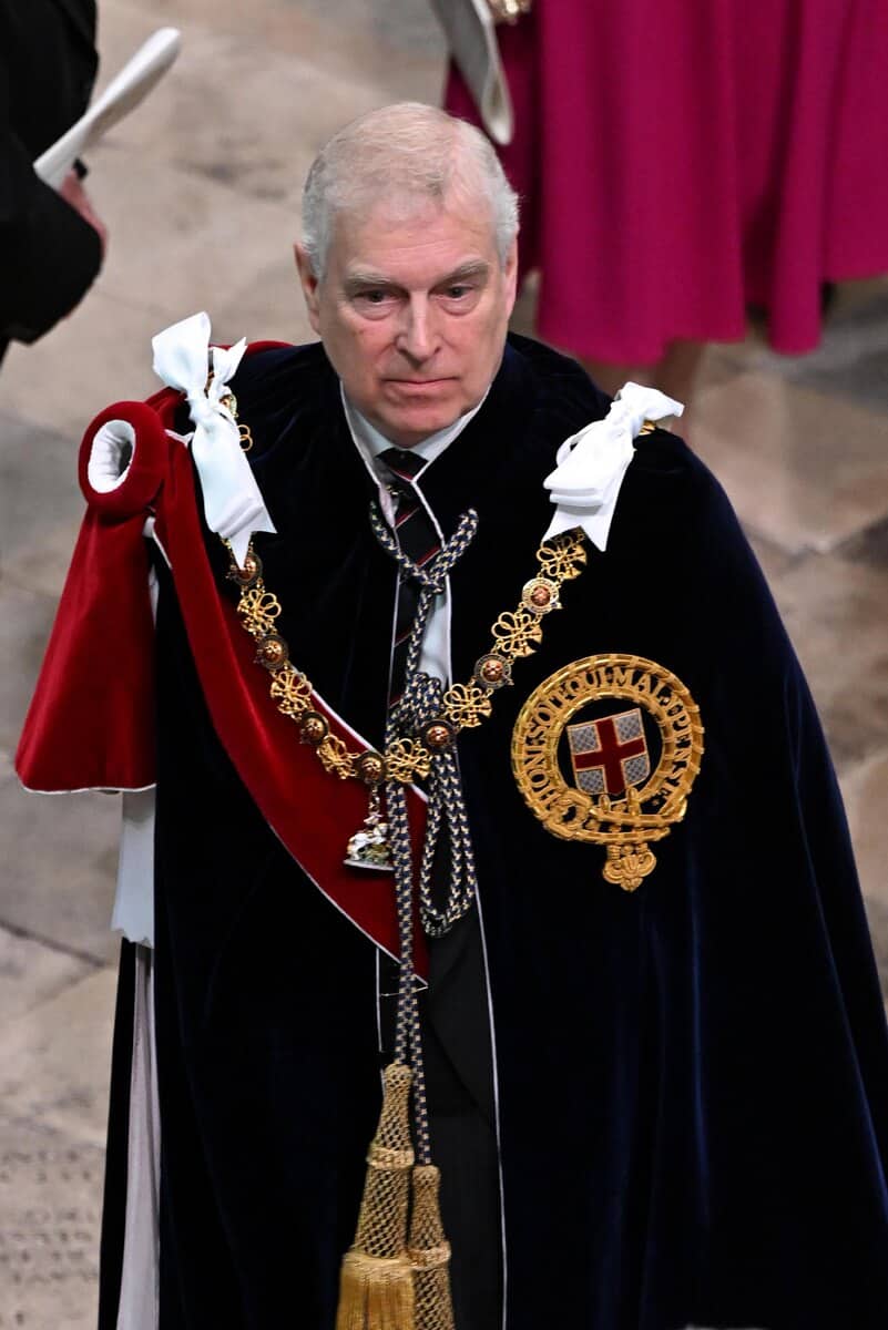  Prinz Andrew wird die Monarchie zerstören: der Bruder des Königs ist der Held eines weiteren Skandals geworden