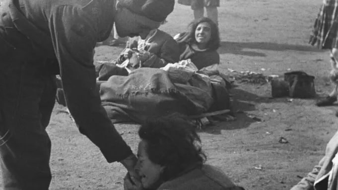 Sam Mendes‘ Dokumentarfilm über die Befreiung von Bergen-Belsen