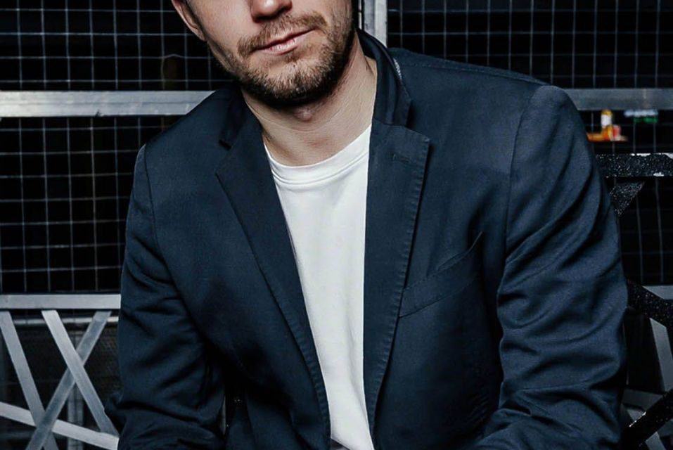Alexander Petrov: Ein Talent feiert 35. Geburtstag!