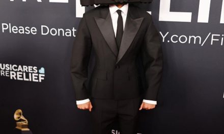 Jayden Smith begeistert bei den Grammys 2023 mit Stil und Talent