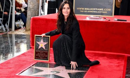 Courteney Cox: 60 Jahre ikonische Schauspielkunst feiern