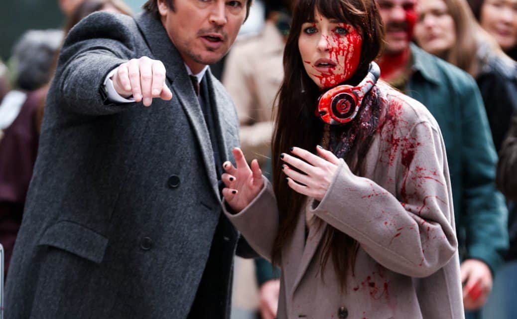Dakota Johnson und Josh Hartnett: Chemie in „Die Wahrheit“