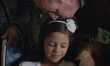 Jenna Ortega’s geheime Rolle in „Iron Man 3“ entdecken