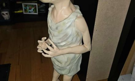 Lebensgroße Dobby Figur: Perfekt für Harry-Potter-Fans!