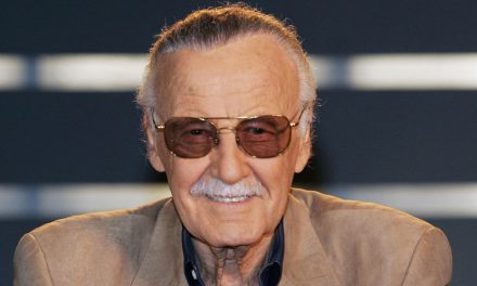 Feiere Stan Lees 101. Geburtstag: Marvel-Helden im Fokus!