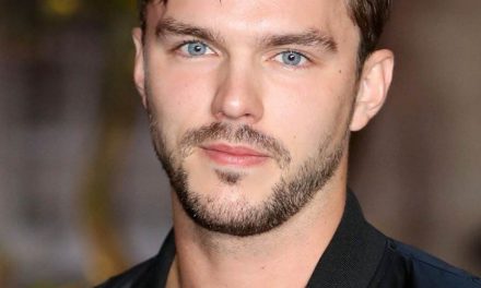 Nicholas Hoult: Vielseitiger Schauspieler in Hollywood