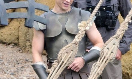 Entdecke mit Tom die besten Filme und Serien!