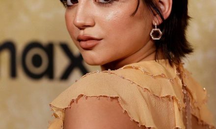 Isabella Merced begeistert beim Staffelstart einer neuen Serie