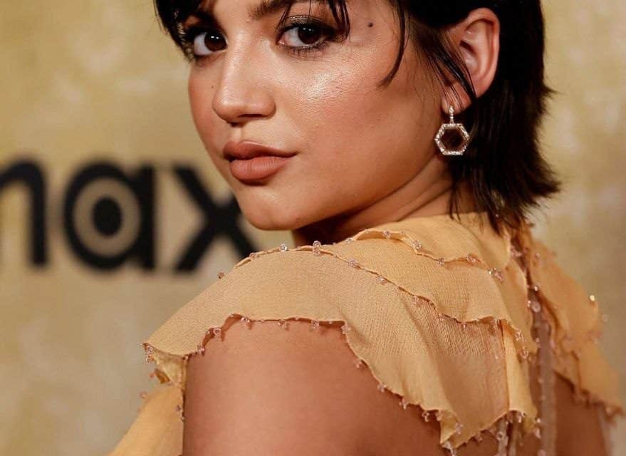 Isabella Merced begeistert beim Staffelstart einer neuen Serie