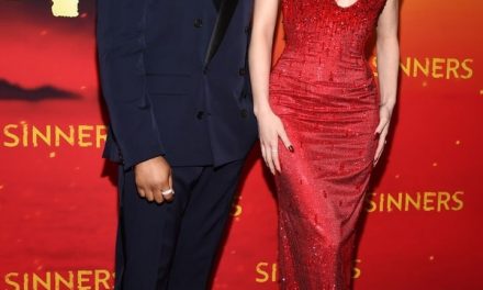 Premiere von „Die Sünder“: Hayley Steinfeld und Michael B. Jordan strahlen