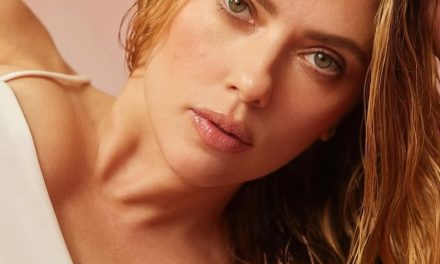 Scarlett Johansson: Ein Zeichen für Selbstakzeptanz und Eleganz