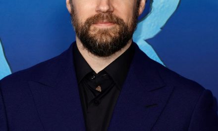 Guy Ritchies neuer Film mit Cavill und Gyllenhaal: Geheimnisvoll!