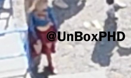 Neues Supergirl-Kostüm sorgt für Aufregung unter Fans