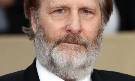 Jeff Daniels: Vielseitiger Schauspieler mit beeindruckender Karriere