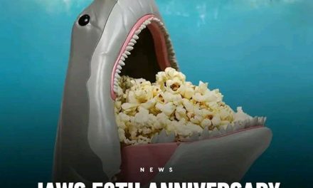 Nostalgie in Berlin: Ein Popcorneimer für *Der weiße Hai*