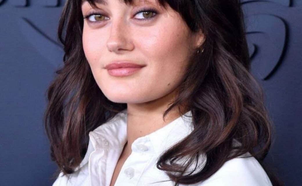 Drei talentierte Schauspielerinnen in London: Ella, Dakota, Billie